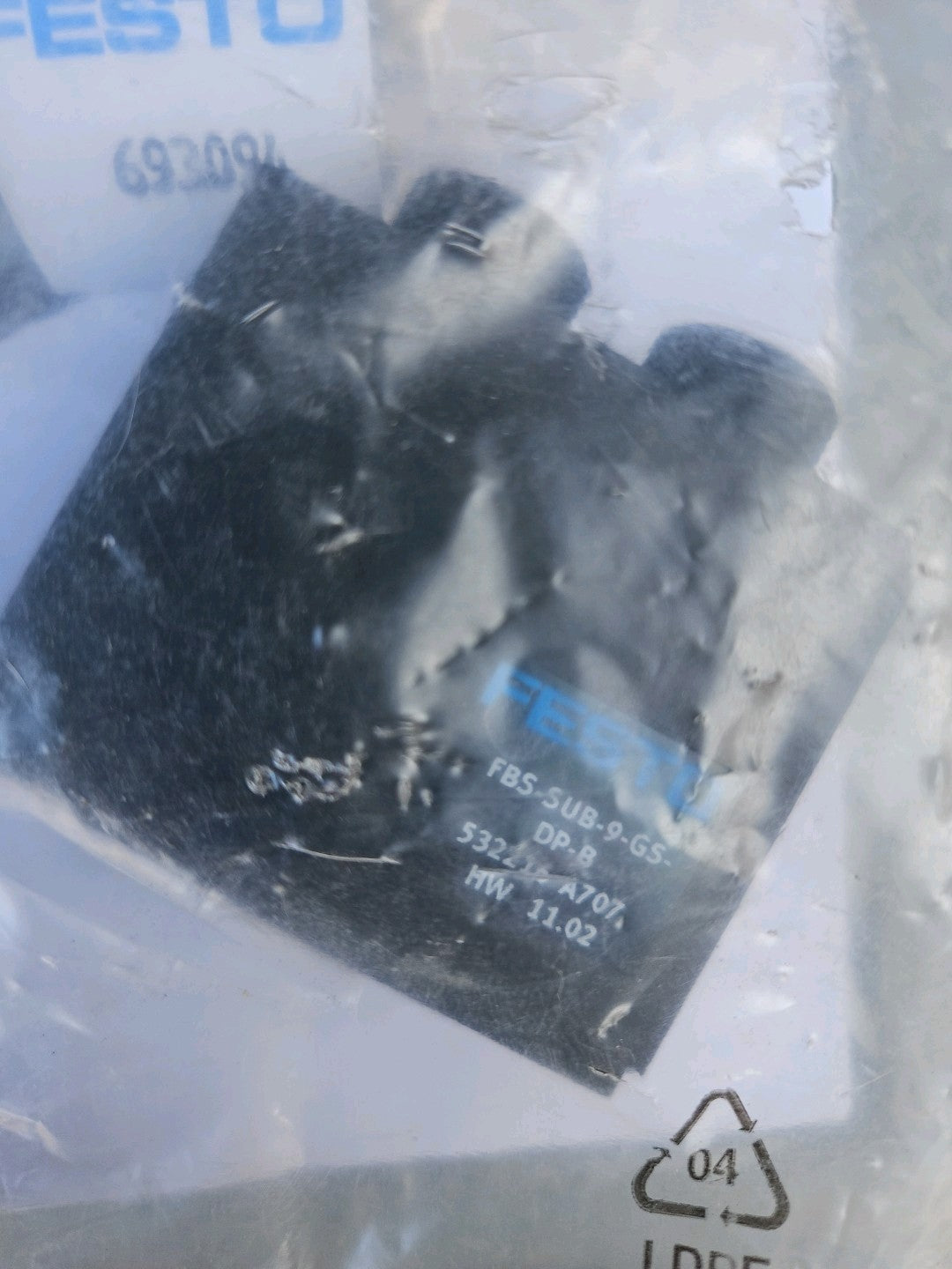 Festo Montagesatz Stecker FBS-SUB-9-GS-DP-B 532216 693094 mounting set Neu/ovp