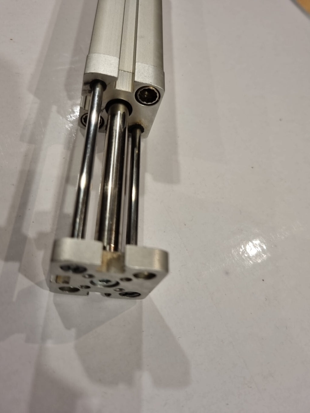Festo ADNGF-16-100-P-A 537124 Kompaktzylinder, wie neu!