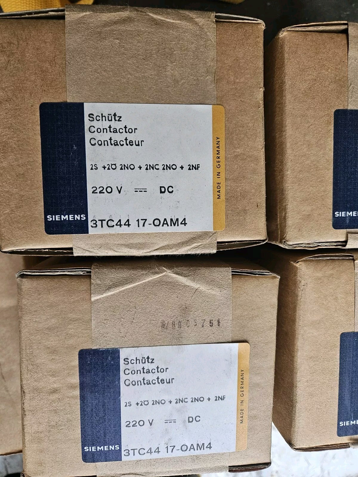 SIEMENS 3TC4417-0AM4 3TC44 17-0AM4 Schütz, Baugröße 2, 2-polig -sealed- New Neu