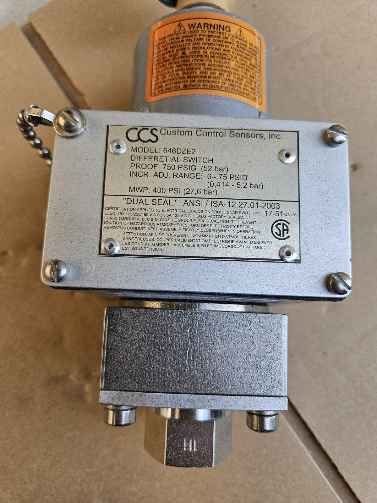 CCS CUSTOM CONTROL SENSOR 646DZE2 Pressure Switch, Ex-proof New Nos Neu Unused