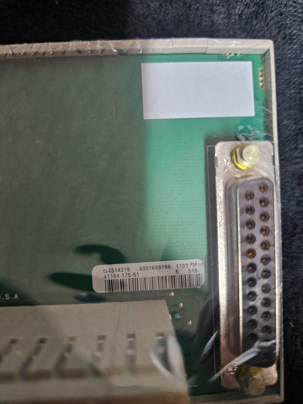 Allen-Bradley 1492-AIFM8-3 Plc I/O Module Green Plastic