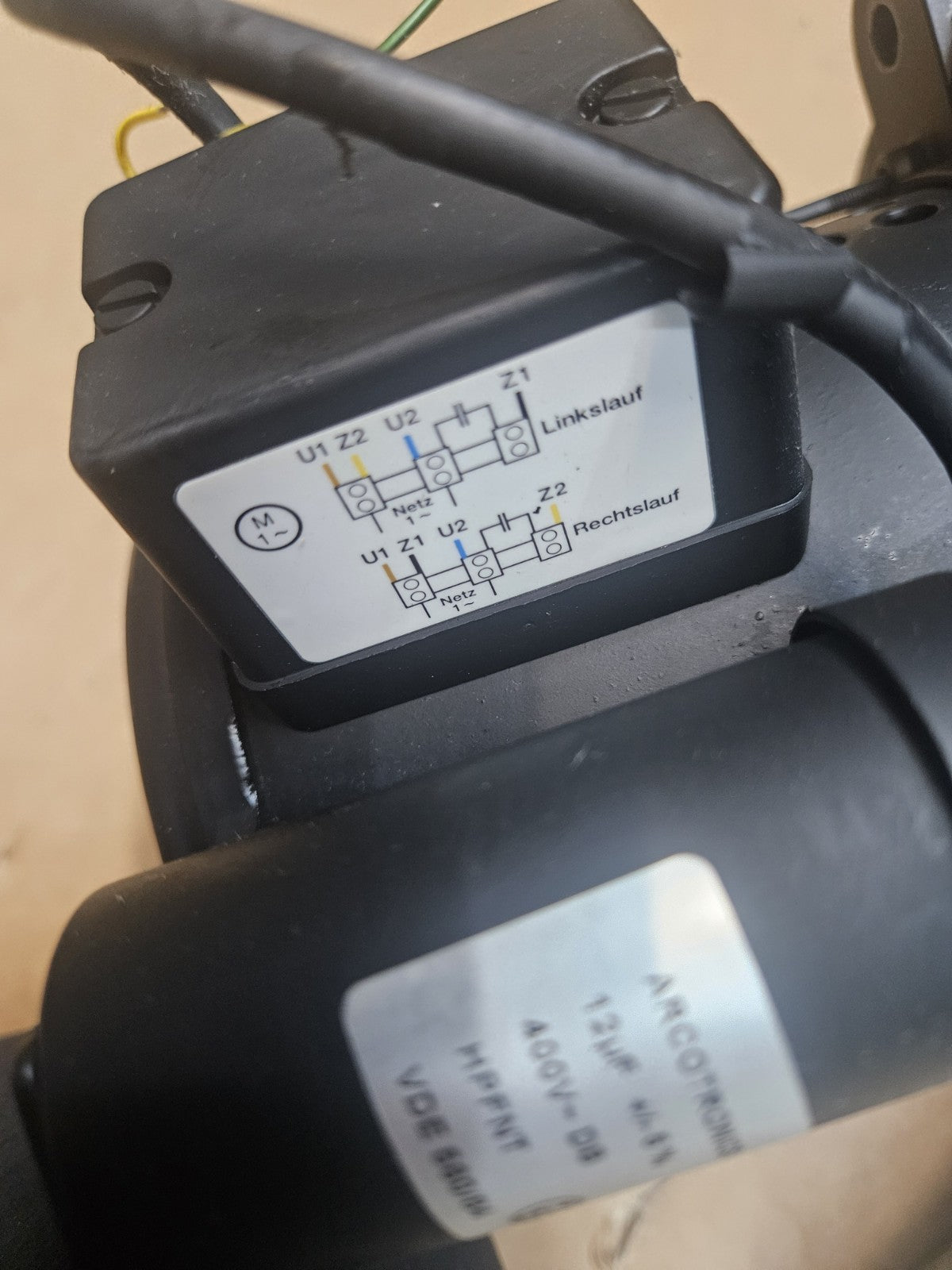 ACC EB130C56/2 220-240V 50/60Hz 450W 2750/3300/min Gebläsebrennermotor Neu New