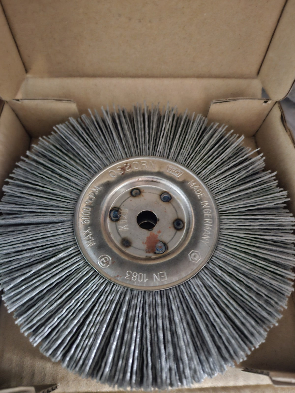 Schmilon Rundbürste ⌀ 178mm, Stahlbürste, 6000rpm, Drahtbürste, Drahtschleifer, 