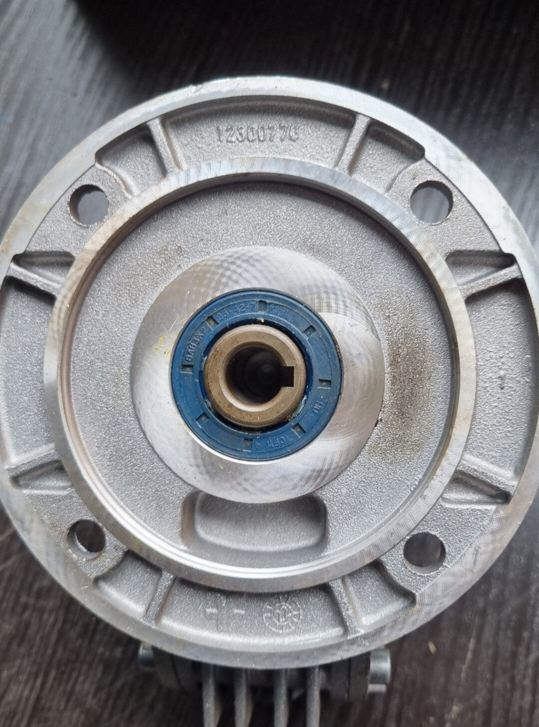 BONFIGLIOLI Riduttori VF49 P1 P63B5 B3 Schneckengetriebe Worm drive 200680272