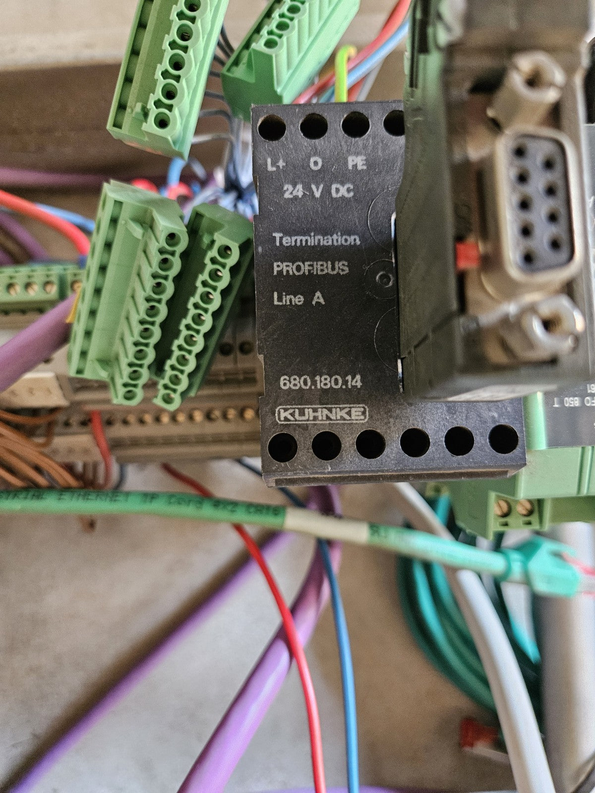 Versuchsaufbau mit Siemens Simatic S7-300 314C-2PN/DP CPU, Coupler, Repeater u.a