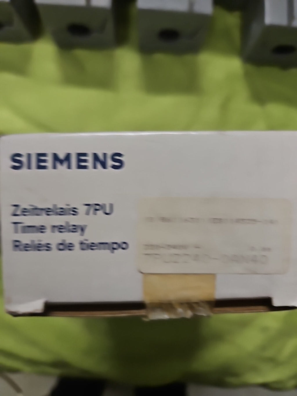 SIEMENS 7PU2240-0AN40 7PU22400AN40 SICHERHEITSRELAIS, ZEITR. Neu/ovp, New In Box