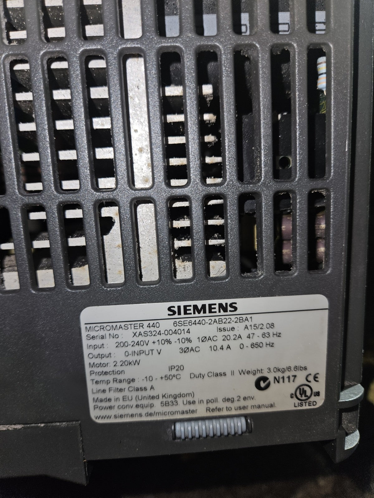 SIEMENS 6SE6440-2AB22-2BA Frequenzumrichter 2,2kW Micromaster 440, Inverter,