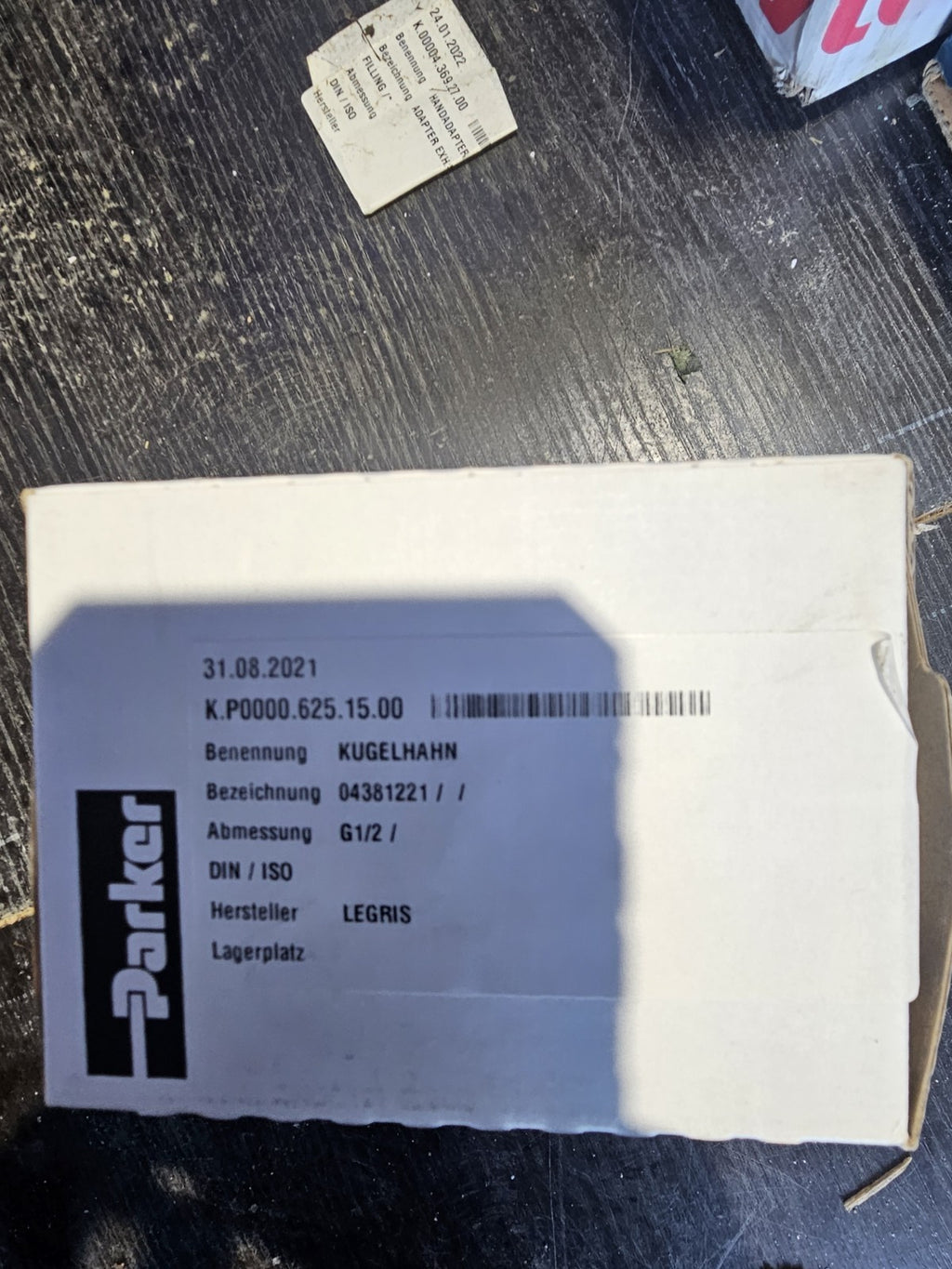 Parker LE-0438 12 21  0438 12 21 / 04381221 Lockable Ball Valve NEW IN BOX,NEU