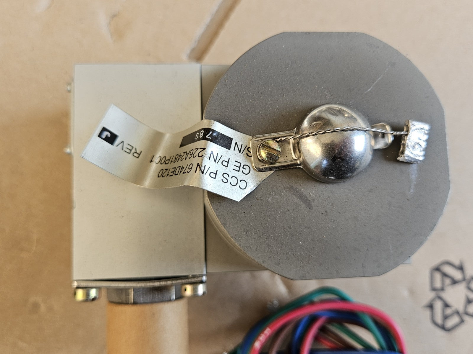CCS CUSTOM CONTROL SENSOR 674DE120, 226A2481P1, diff.switch, ex.proof, Nos, Neu