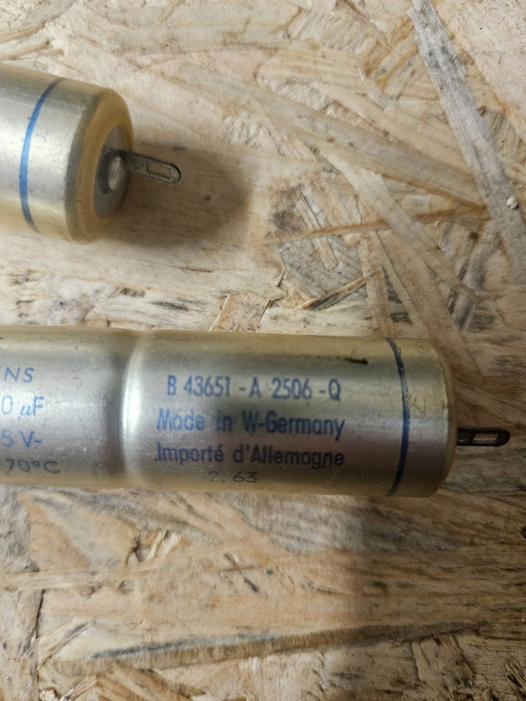 SIEMENS ELKO 50µF 250/275V, 43651-A 2506-Q  capacitor Kondensator New Unused Neu