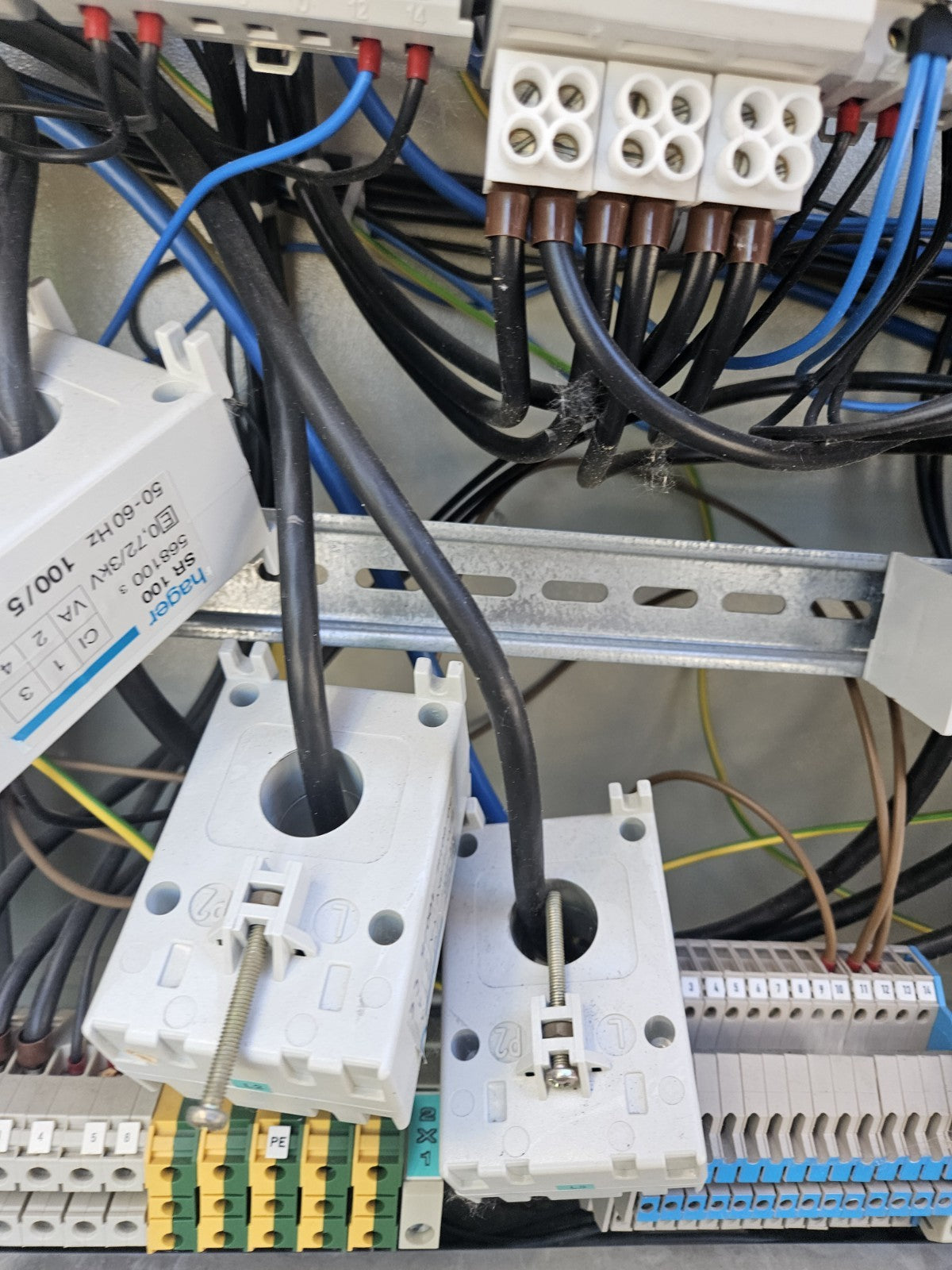 SPS Schaltschrank Hager Siemens LOGO bestückt aus Versuchsaufbau, wie Neu!
