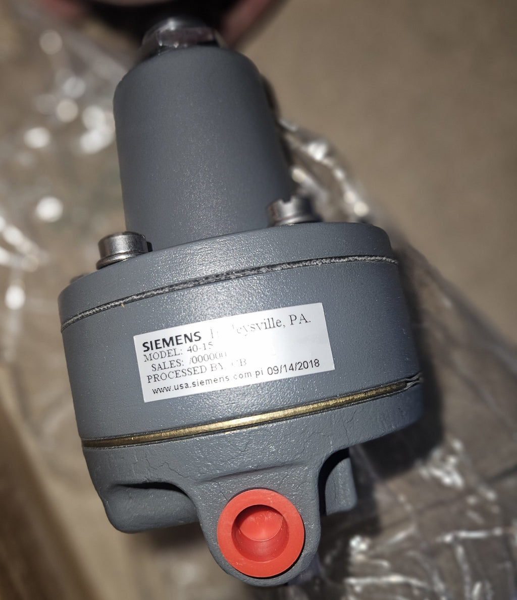 👀 NEW SIEMENS 0.5 - 15 PSIG PRESSURE REGULATOR 1/8" NPT MODEL 40-15