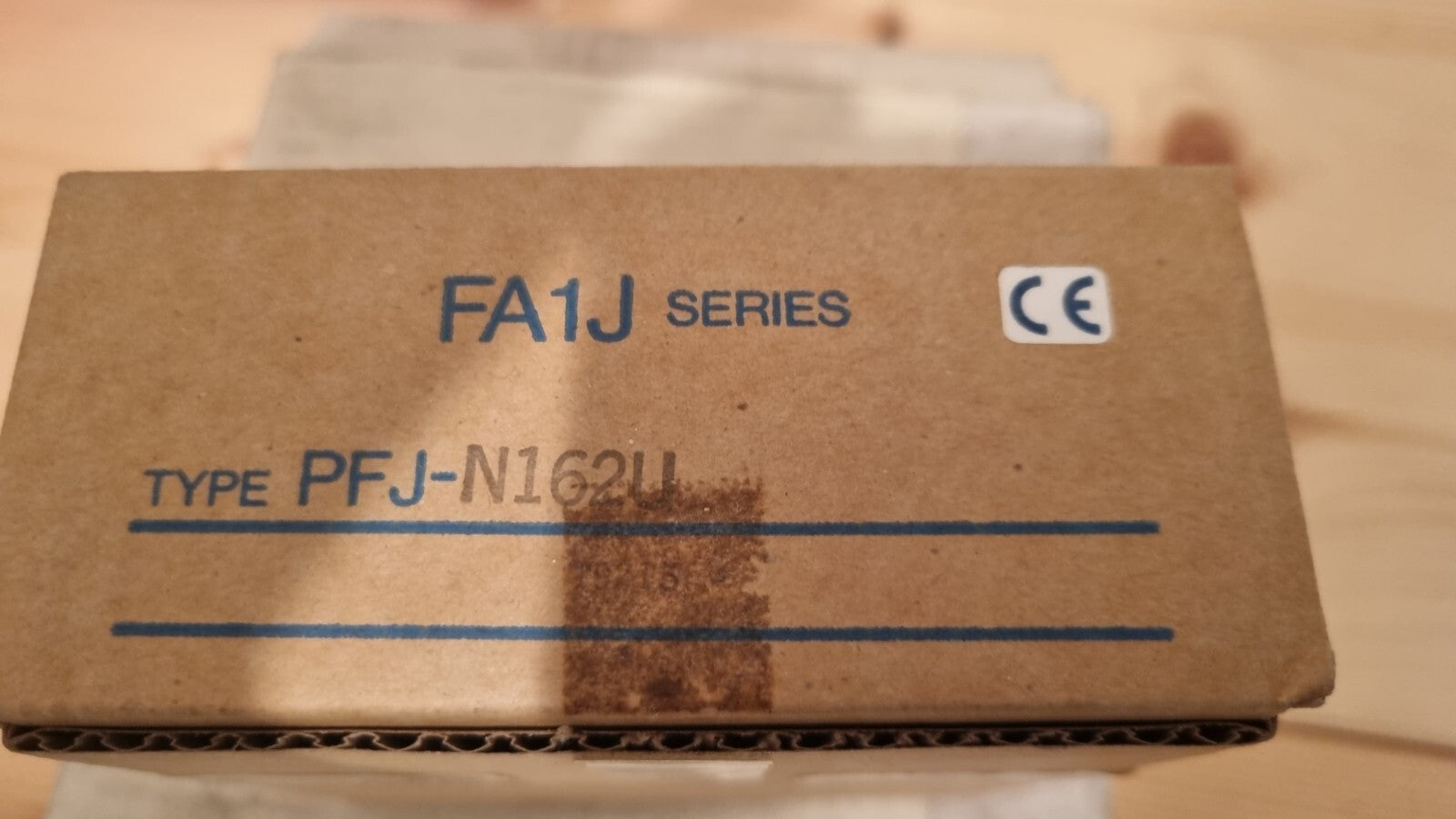 IDEC IZUMI Type PFJ N162U Series FA1J Programmable Controller 24 VDC neu new/box