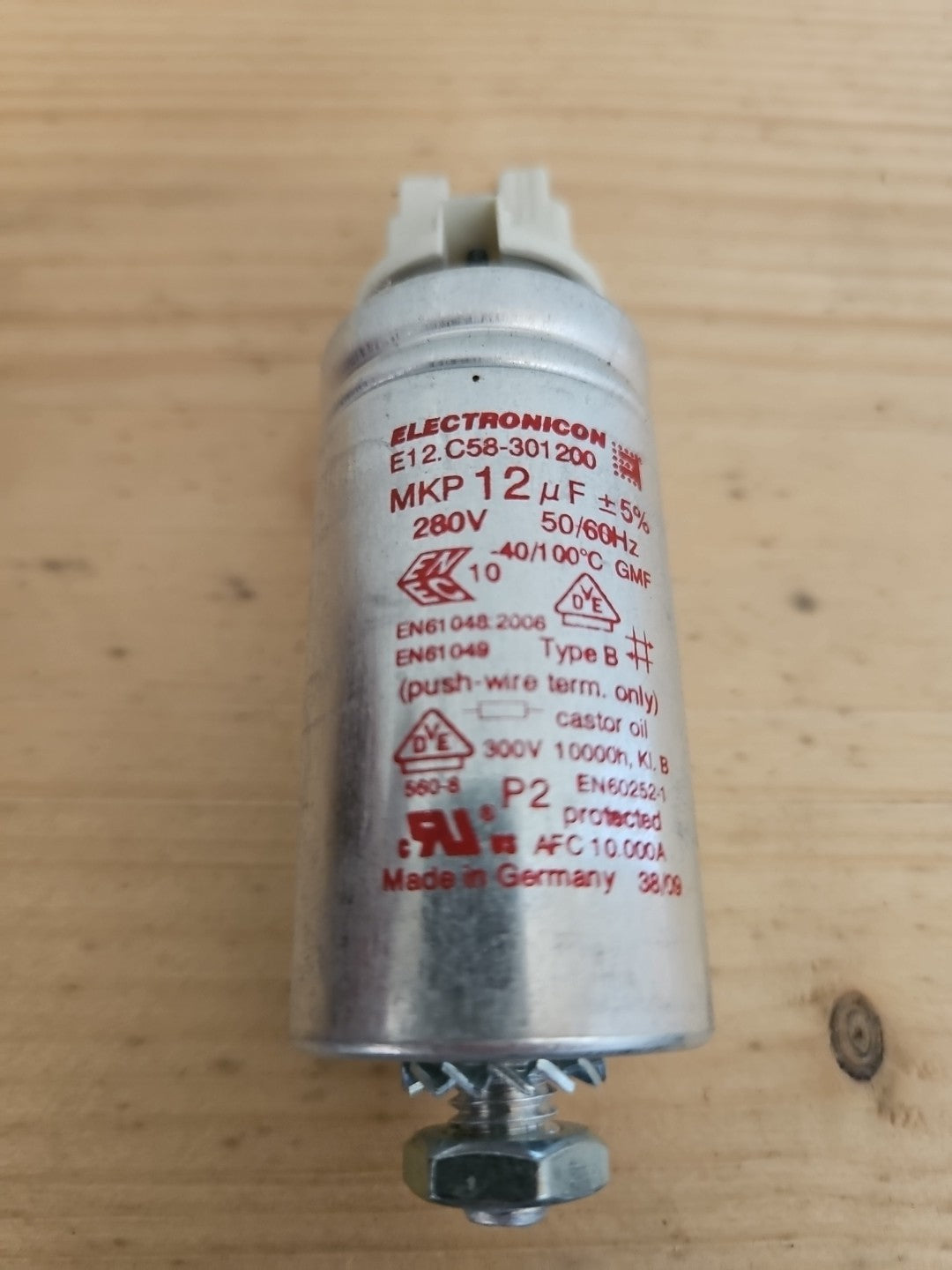 1 x Electronicon E62.C58-301 200 Kondensator 280V AC -40-100C MKP 12µF neu NOS