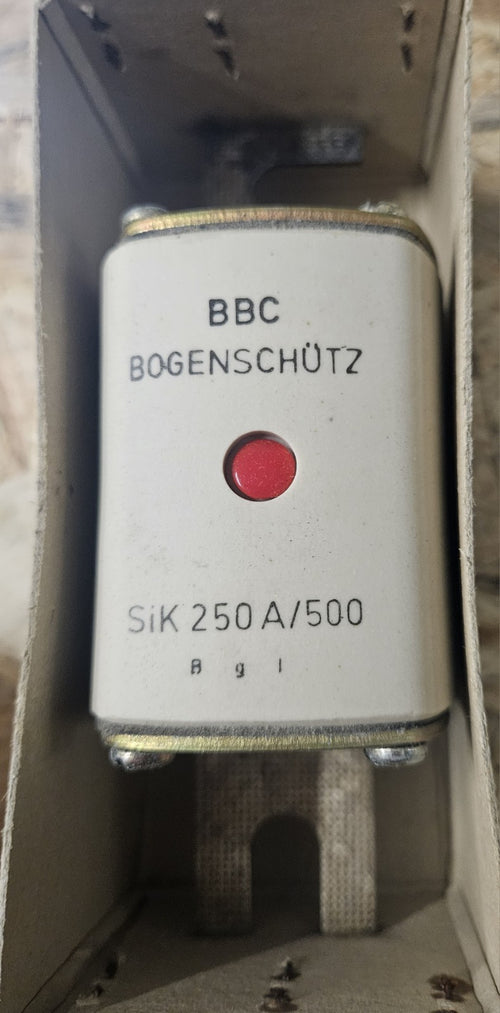 ABB/BBC Bogenschütz NH-Sicherung, fuse, SiK250A/500V, Neu/ovp Unused 
