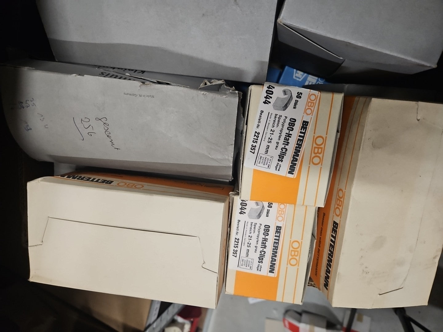 Mega KONVOLUT, Schnappschellen, Nagelschellen, OBO,KLEINHUIS, BETTERMANN neu/ovp