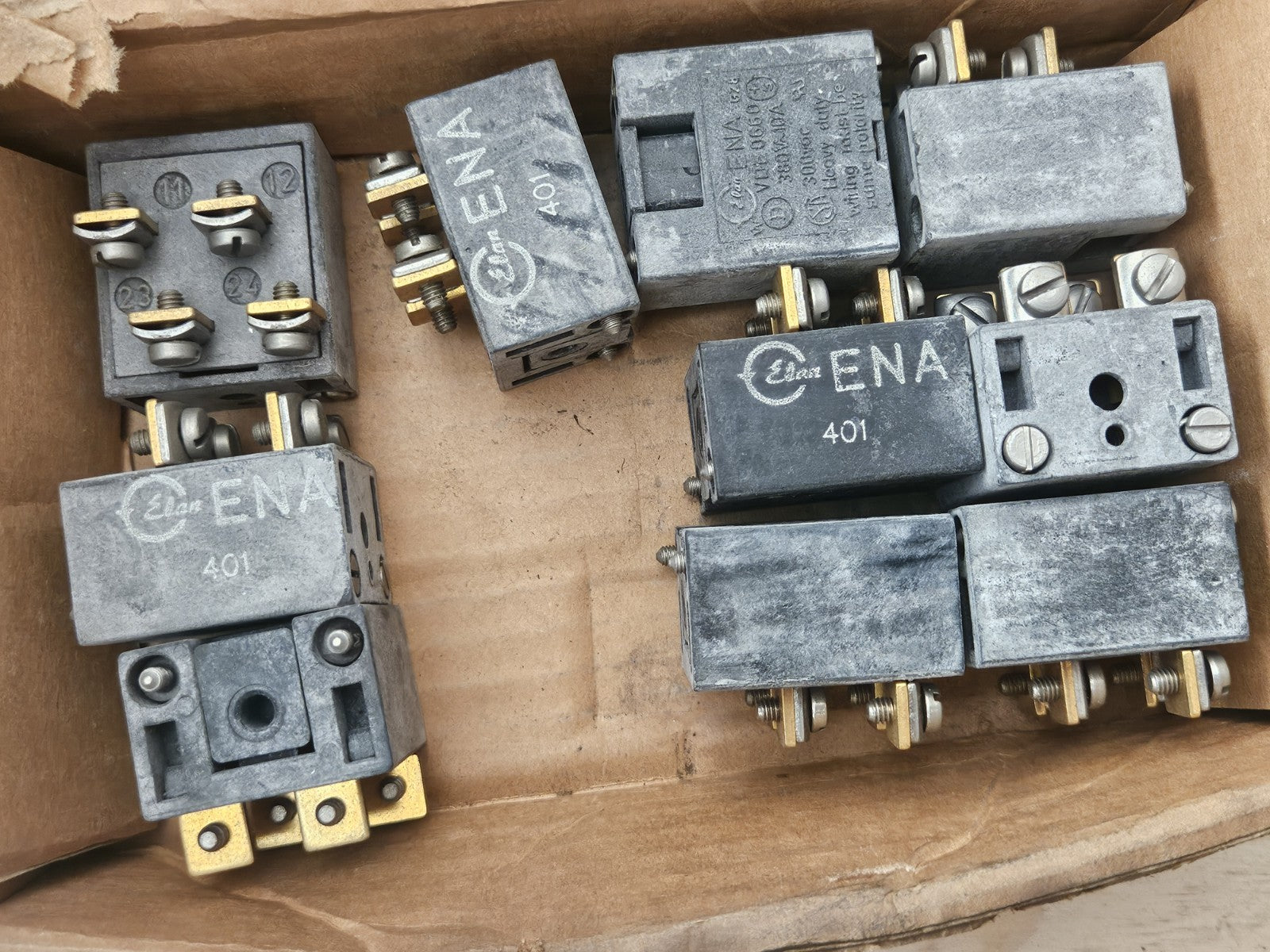 SCHMERSAL ENA GZ8, 401 VDE 0660 Selector Switch Schalter Neu Unused New Unbenut.