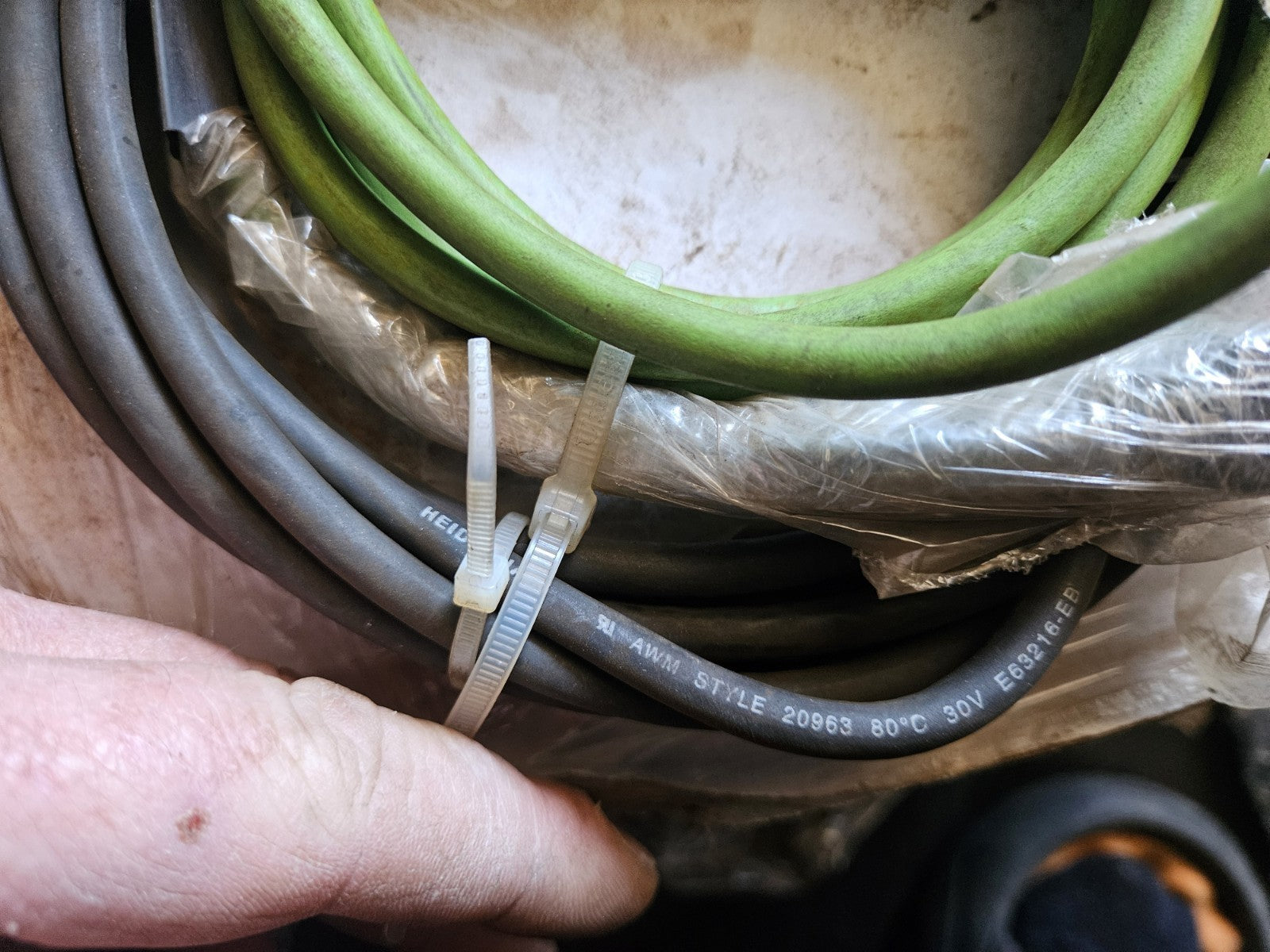 Heidenhain AWM Style 20963 80°C 30V E63216-EB Anschlusskabel ca.5m lang