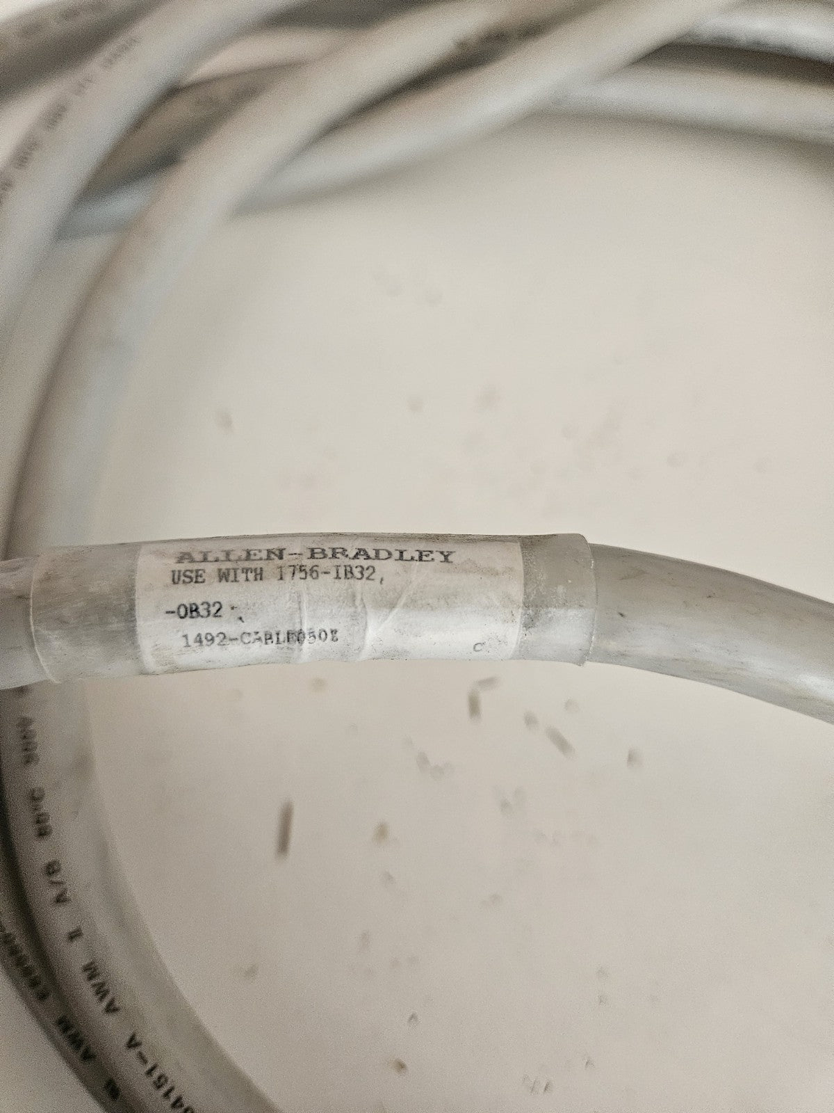 Allen-Bradley 1492-CABLE050H Wiring Interface Cable, New Unused, Neu no org.box