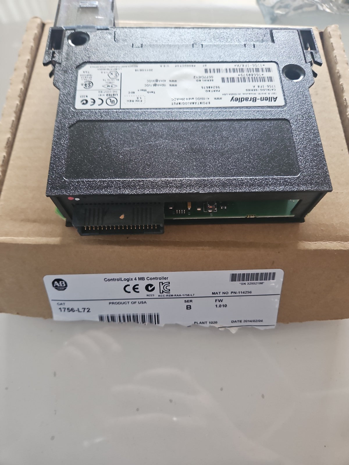 Allen Bradley 1756-IF8 SER. A Controllogix  1756-IF8/A Module, 96240676 new Neu