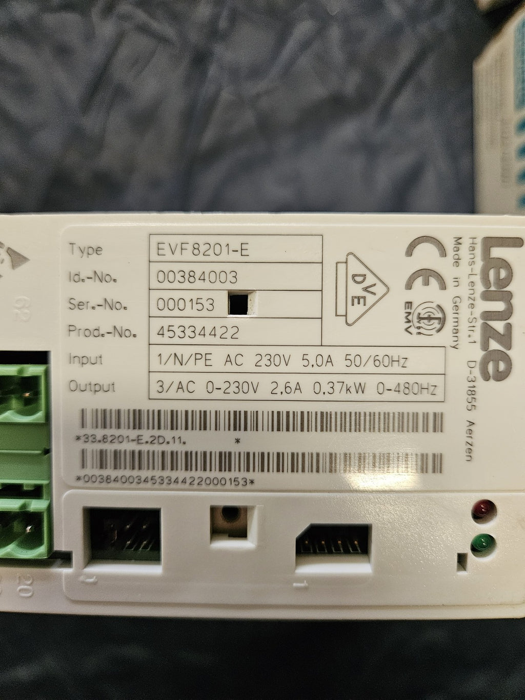 Lenze Frequenzumrichter EVF8201-E, 33.8201-E.2D.11, Neu New Old Stock Unused