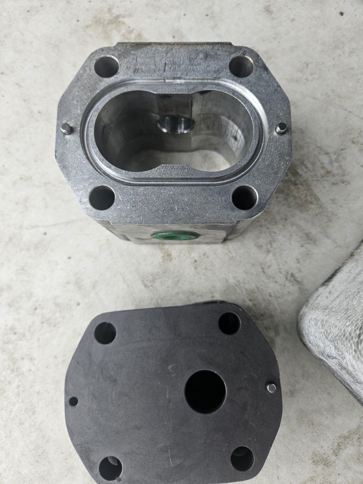 Roquet  Hydraulikpumpe A1019064, Pump, Zerlegt, E-Teil Zahnradpumpe Used Spare