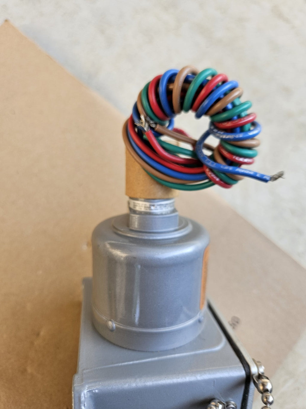 CCS CUSTOM CONTROL SENSOR 646DZE2 Pressure Switch, Ex-proof New Nos Neu Unused