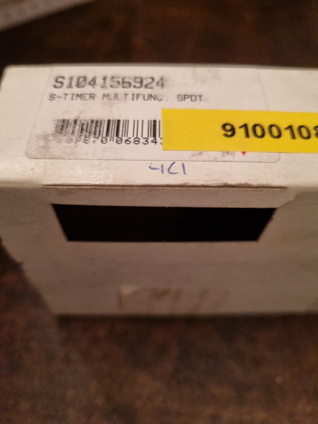 Carlo Gavazzi S104 156 924 Timer 24V, 115-230v 50/60hz neu, new unused