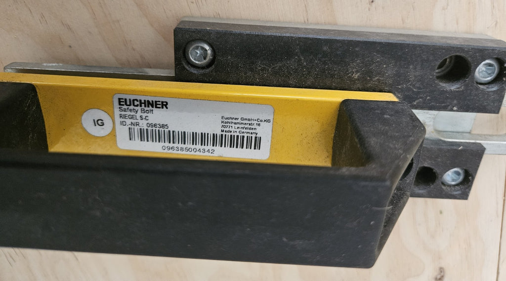 EUCHNER 096385 SAFETY SLIDE BOLT for DOORS Riegel Verschluss Neu New Unused