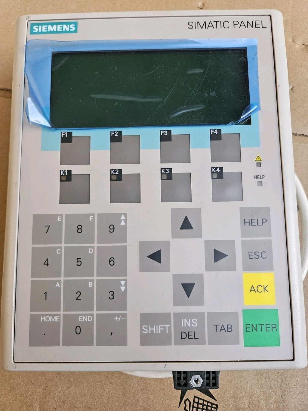 Siemens 6AV6 641-0BA11-0AX0/ 6AV6641-0BA11-0AX1 OPERATOR PANEL OP77A Wie Neu New