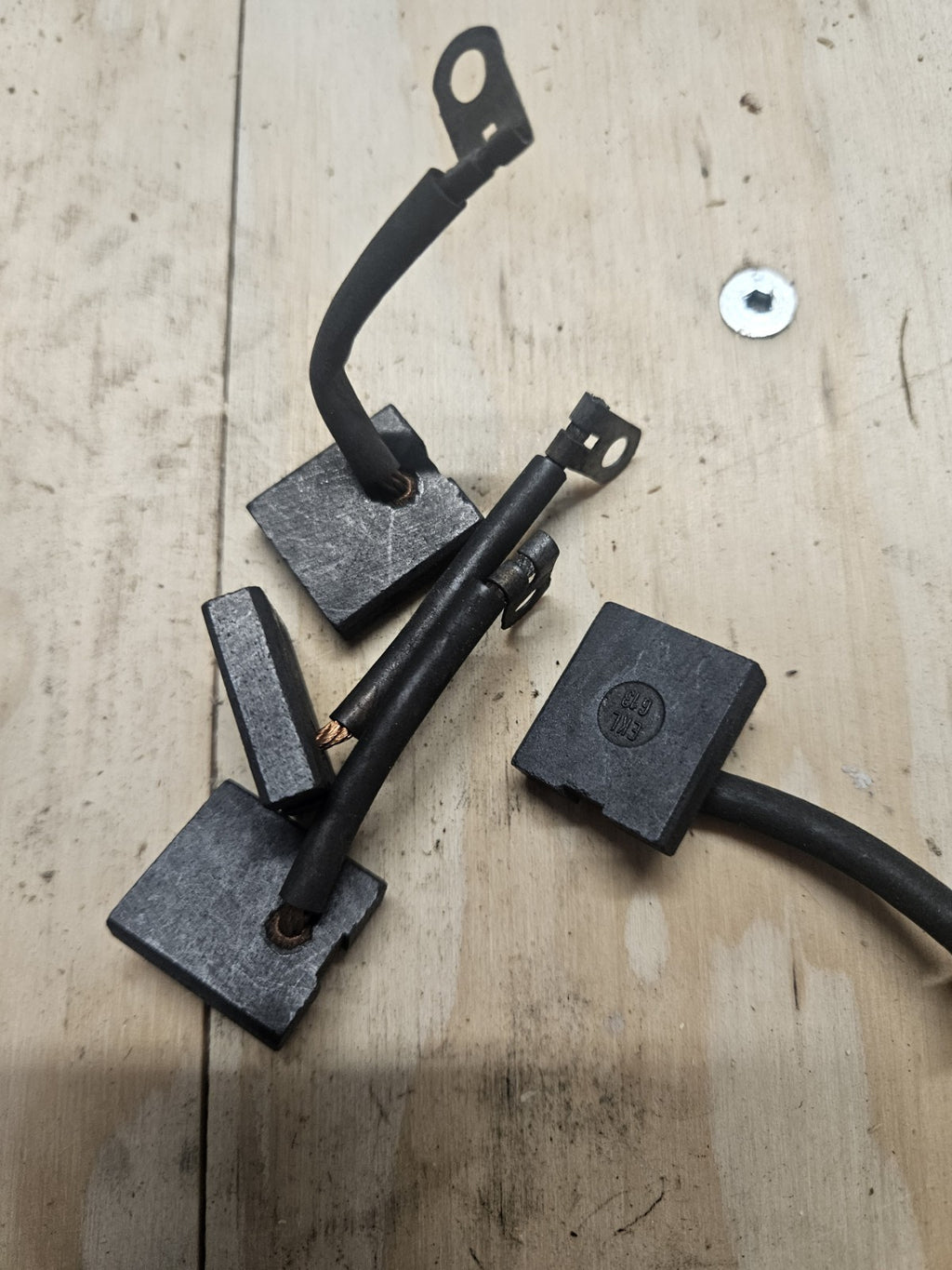 Org. Kohlebürsten für IFA, MZ, Trabant usw 3061, E18EKL, E8EKL,EKL613,E16EKL NEU