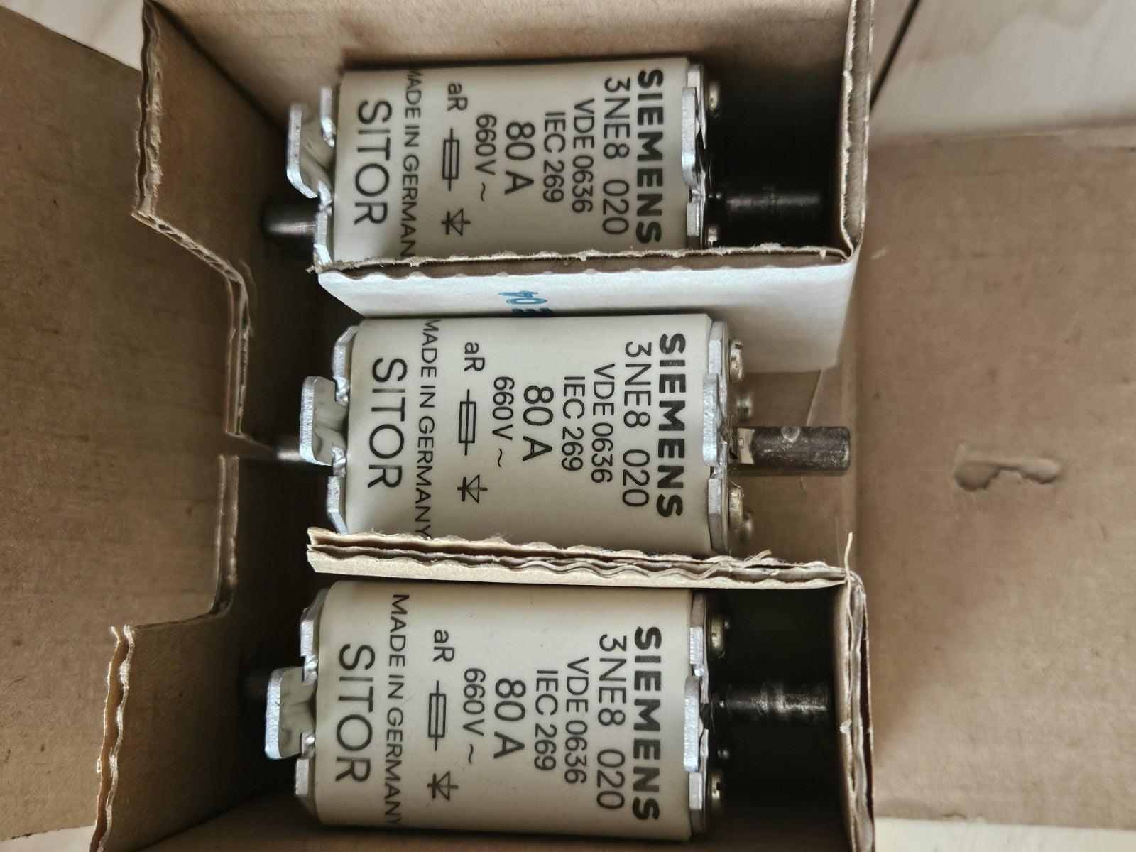 Siemens SITOR 3NE8020 Fuse Semiconductor (3pcs) new In Box, Unused Neu/ovp