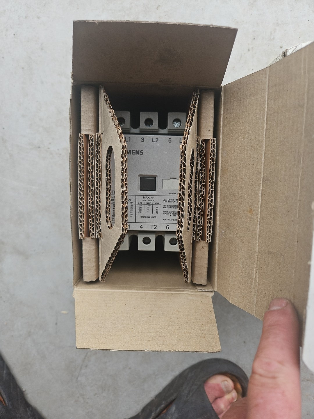 Siemens 3TF48 22-0AP0 Schütz 230V 37KW Neu/ovp, New Unused, Worldwide Shipping
