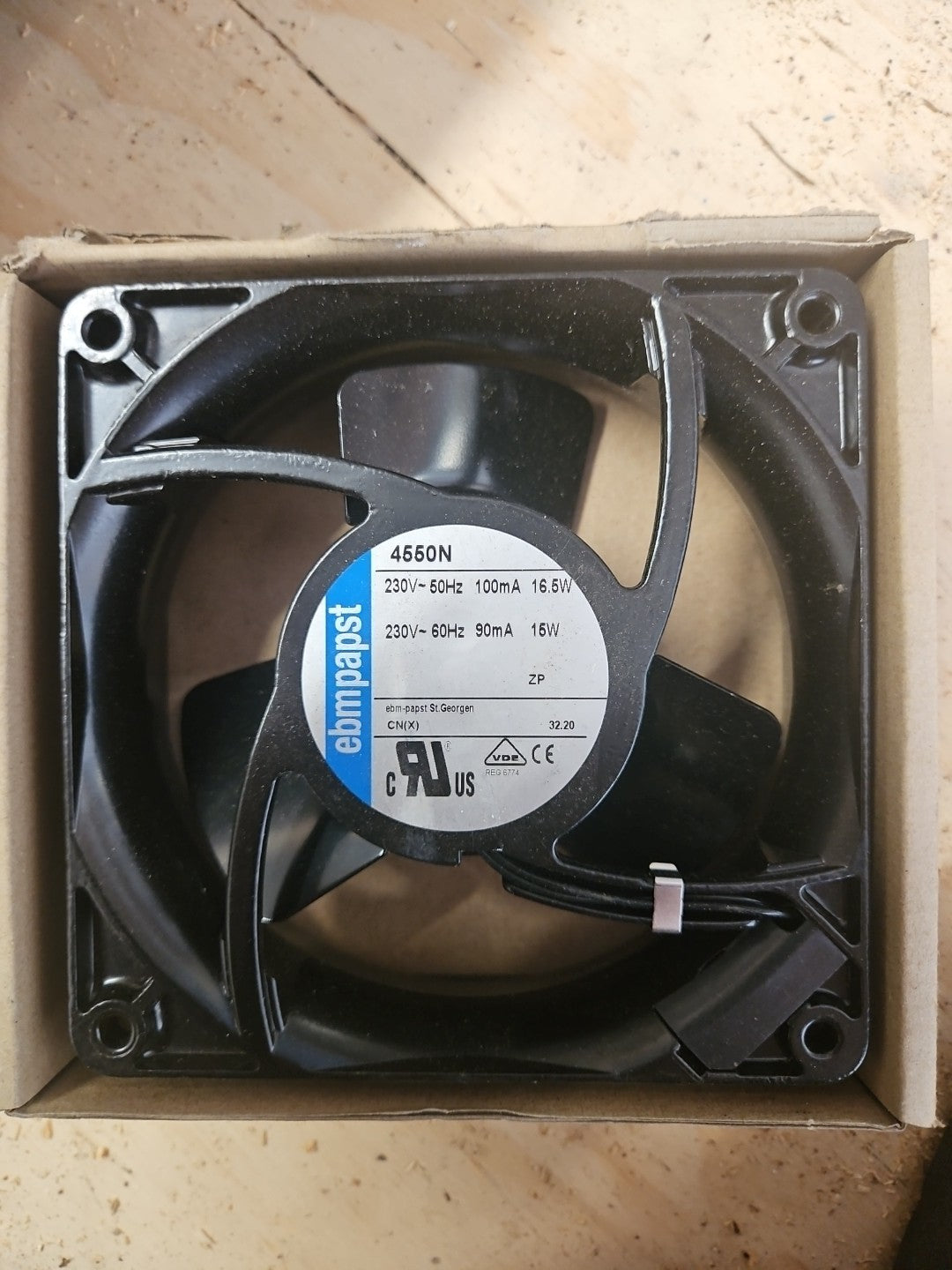 Lüfter ebmPapst 4550N Typ 4550 N 4550N  16,5W Watt 220Volt ebm Papst Neu!! New