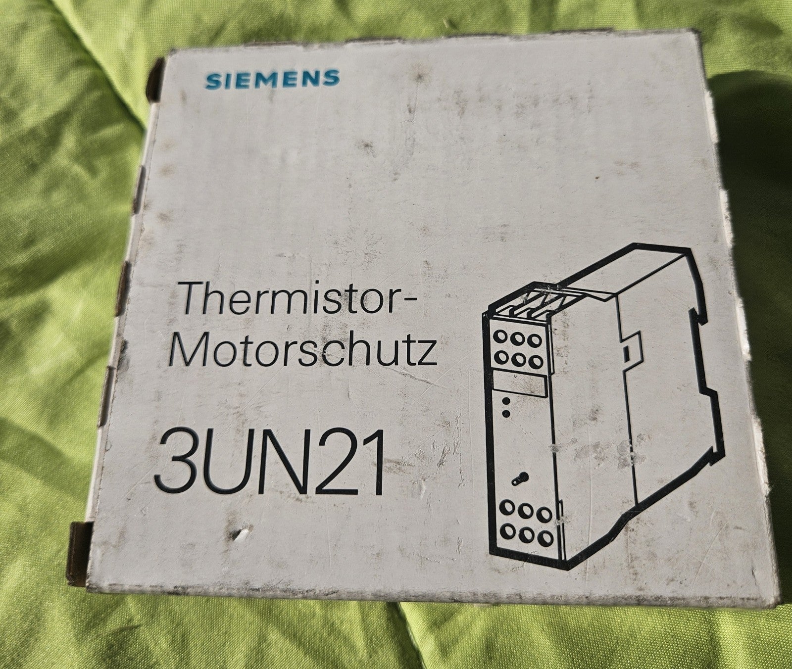 Siemens 3UN2100-0AB4 3UN2 100-0AB4 24VDC PTC-Auslösegerät -unused, NEU/OVP