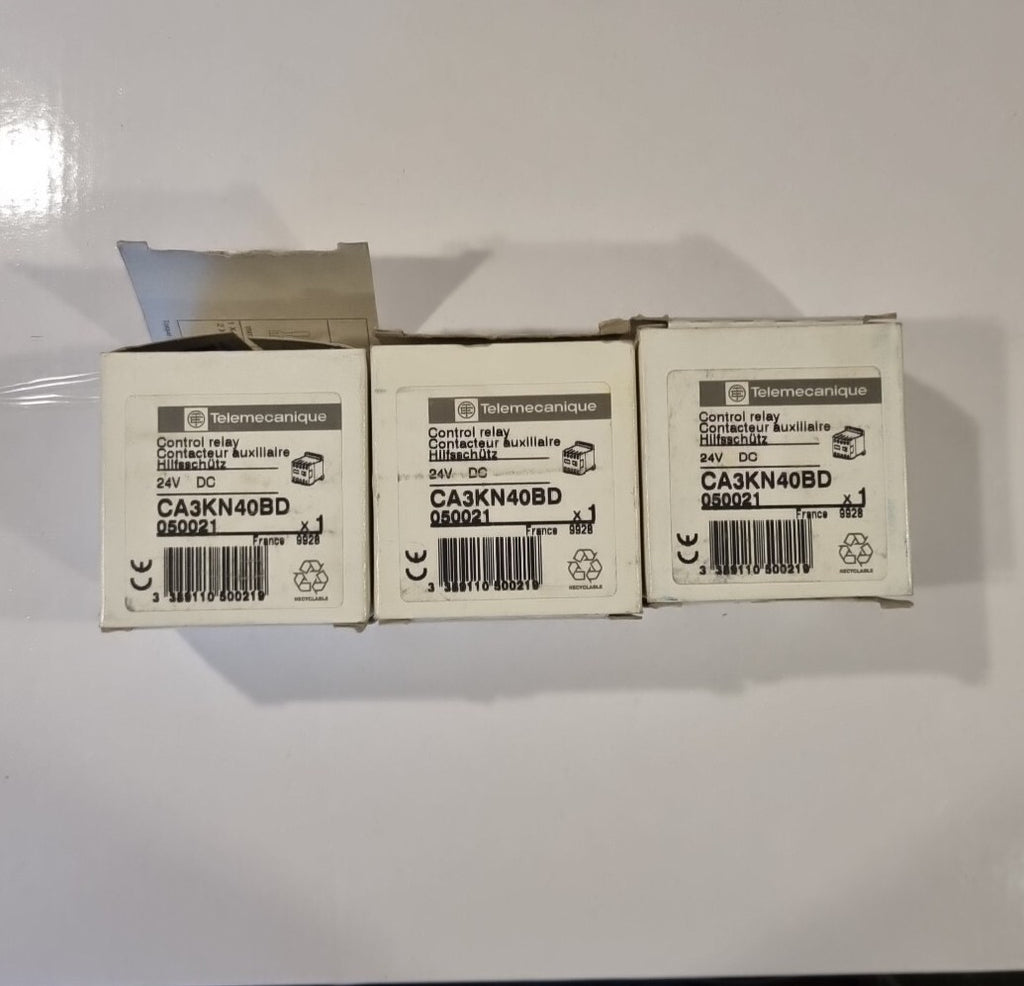 Lot 3 x Telemecanique Schneider Schütz CA3KN40BD 24VDC NEU, new old stock