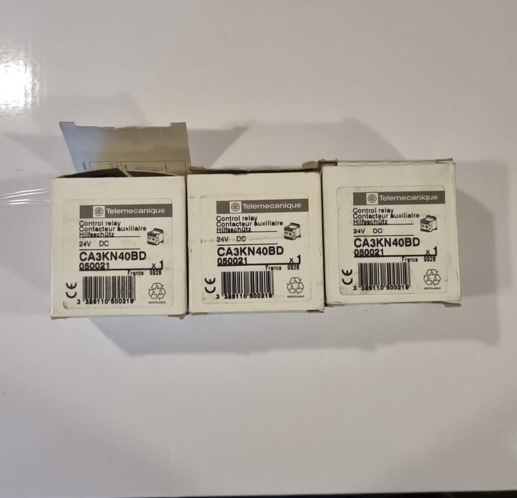 Lot 3 x Telemecanique Schneider Schütz CA3KN40BD 24VDC NEU, new old stock