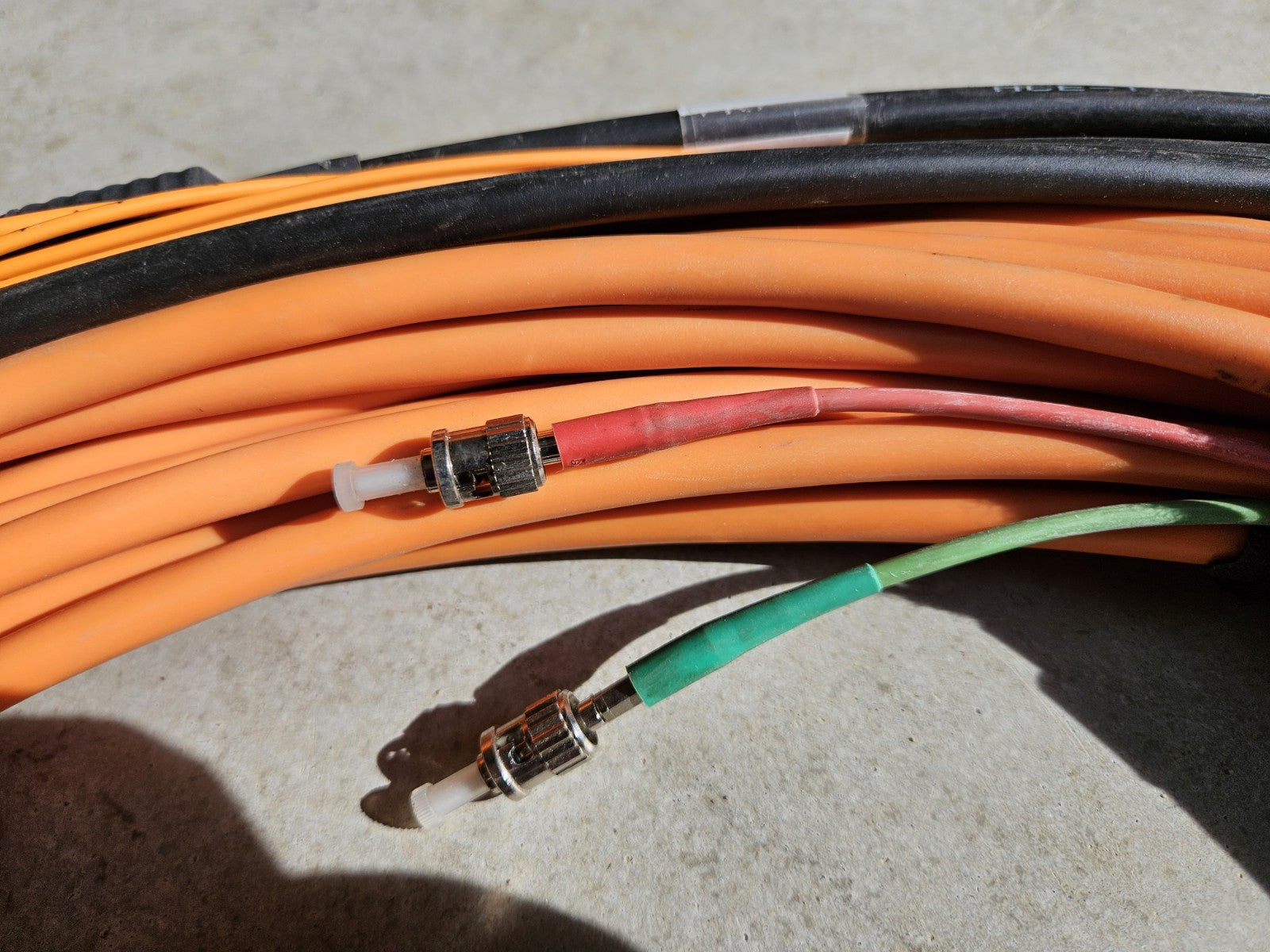 Phoenix Contact Fiber Optic Cable I-V(ZN)H11Y 2G50/125 2,5B600 +0,7F1200 GDM 