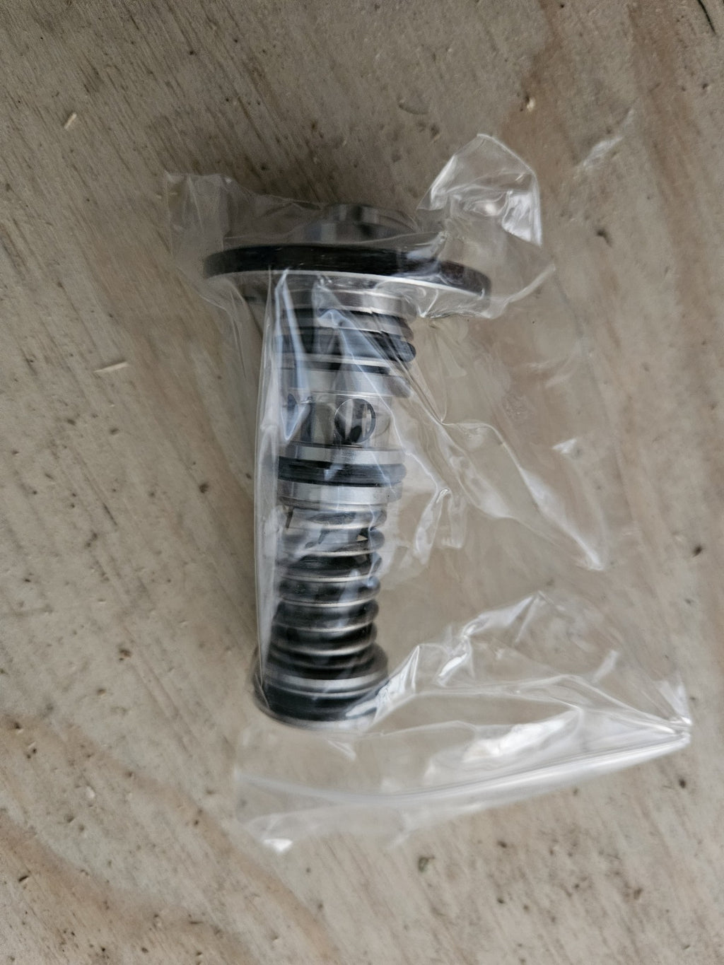 New Sugino Machine JB41287 Valve Post JRV-70060D Ceramic Valve Post, Neu Unused