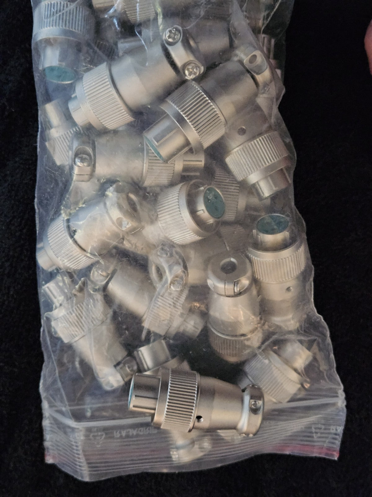 JAE  Electronics SRCN6A13-3P Metal Connector, socket Plug female, New Unused