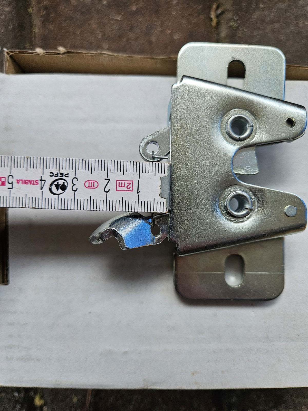 ALBERT JAGGER 0931/004  L/H SIDE MOUNTING CLAW LATCH, Automation New Unused