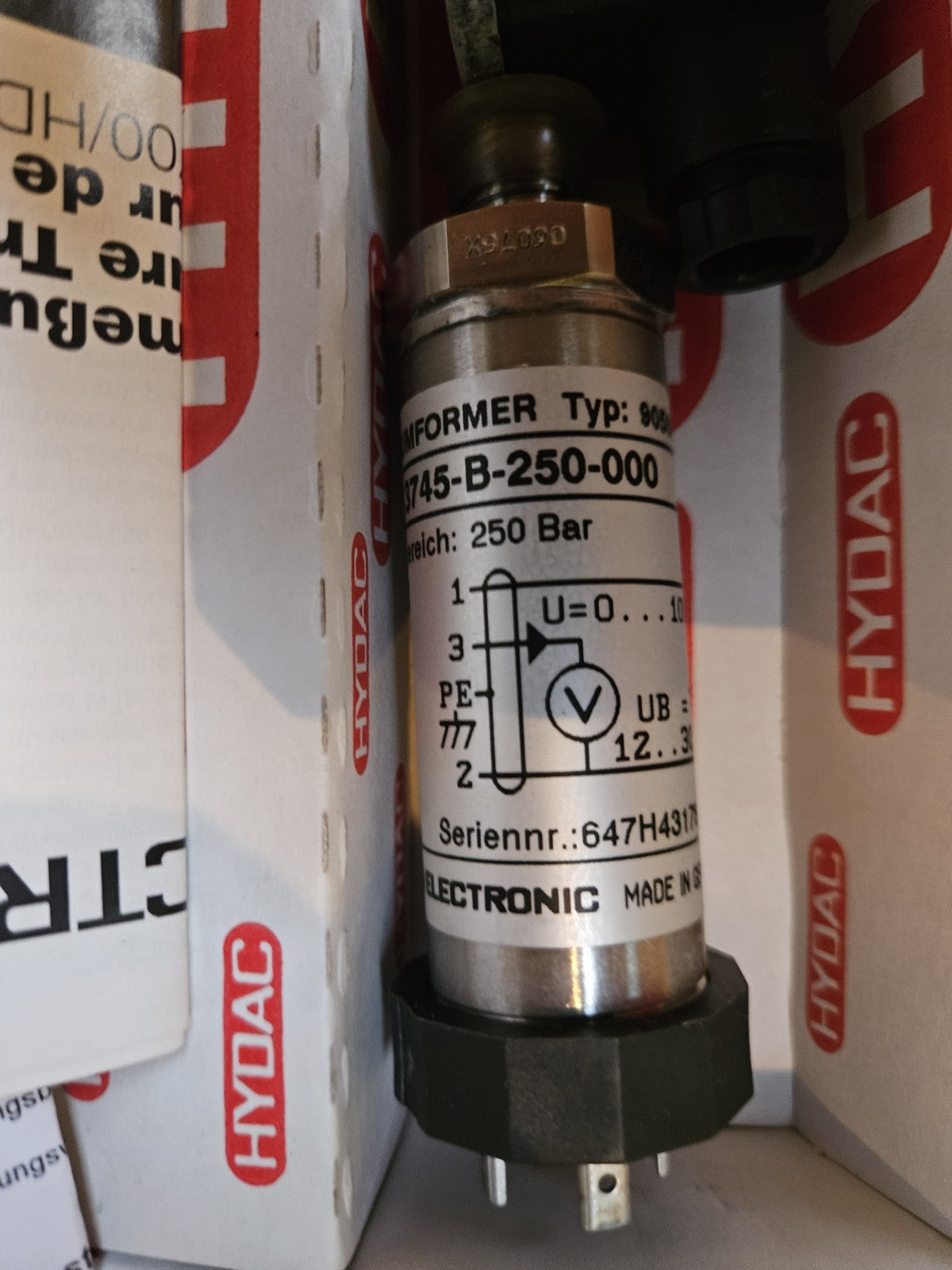 Hydac HDA 3745-B-250-000 DRUCKSENSOR 905000 Pressure Sensor New In Box Neu/Ovp