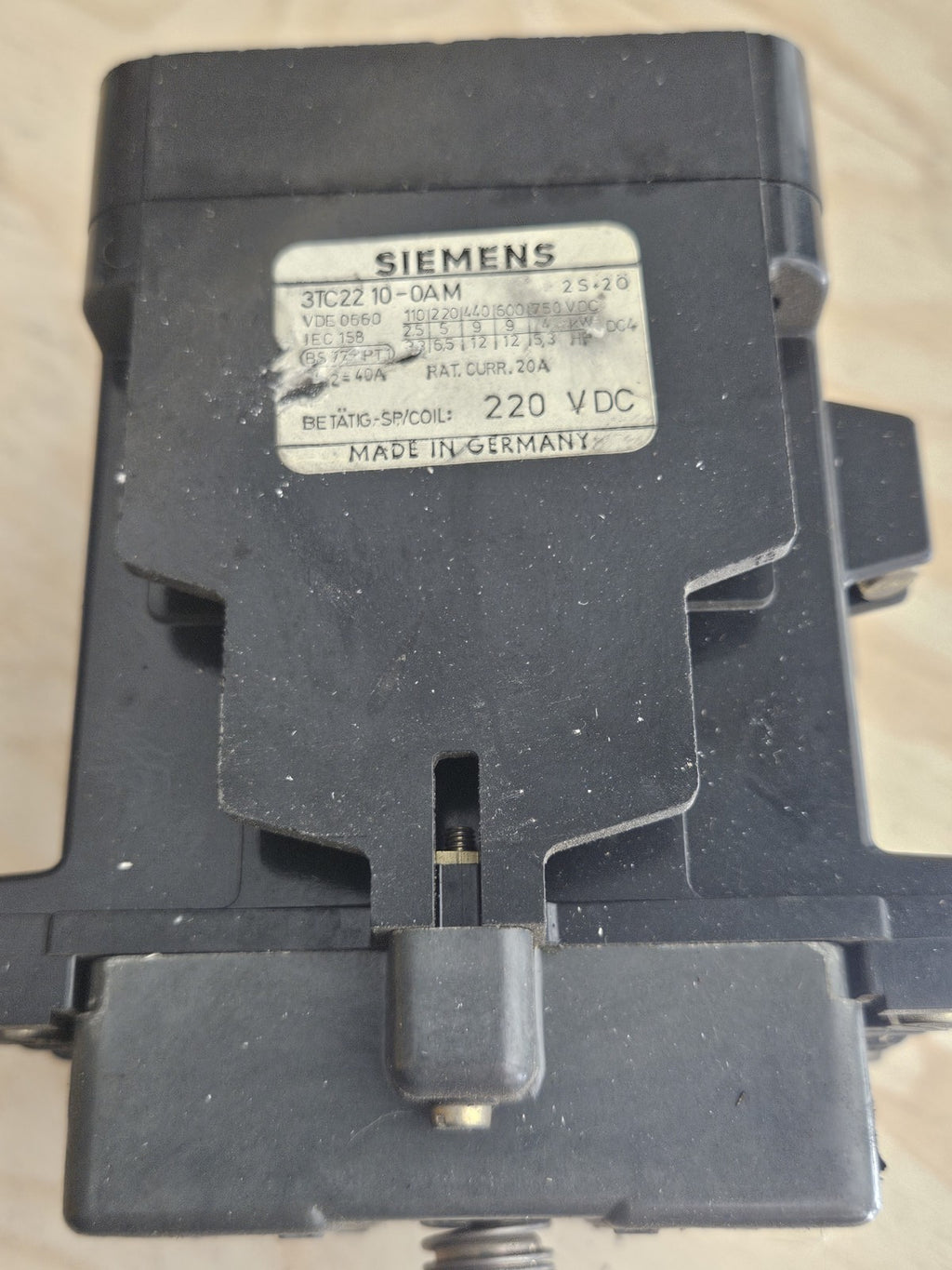 SIEMENS 3TC22 10-0AM CONTACTOR SCHUETZ , used, Tested Fully Working