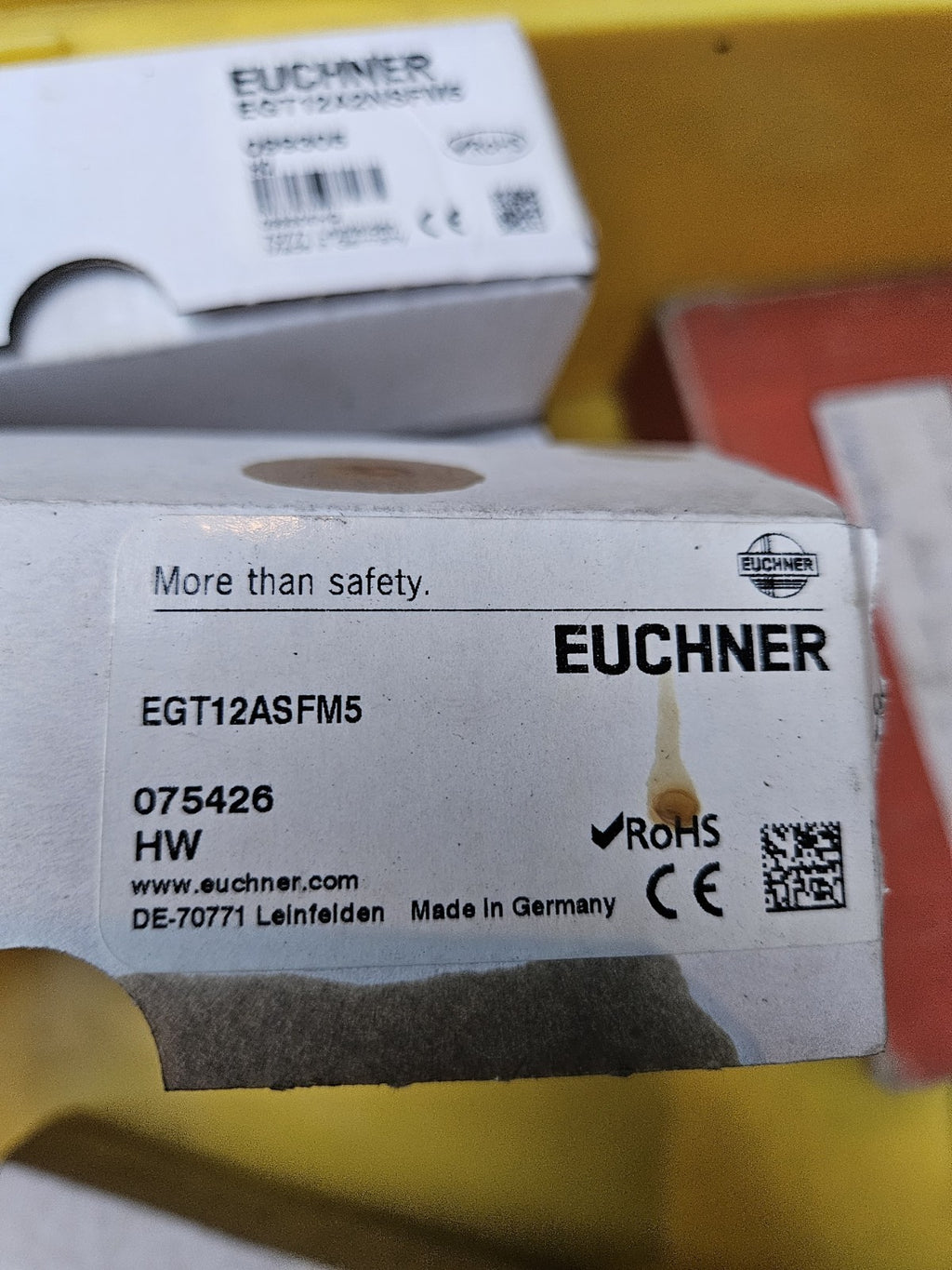 EUCHNER Präzisions-Einbaugrenztaster EGT12ASFM5  -  075426 Limit Switch New Neu
