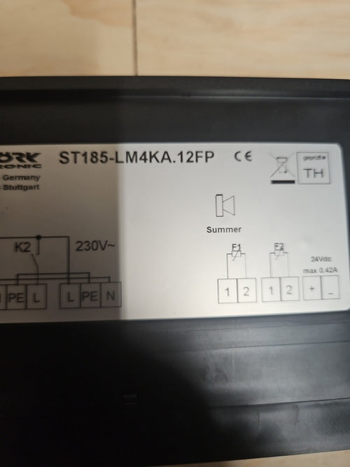1 x Störk Tronic  ST185-LM4KA.12FP Temperaturregler, Neu/Ovp, New In Box Unused