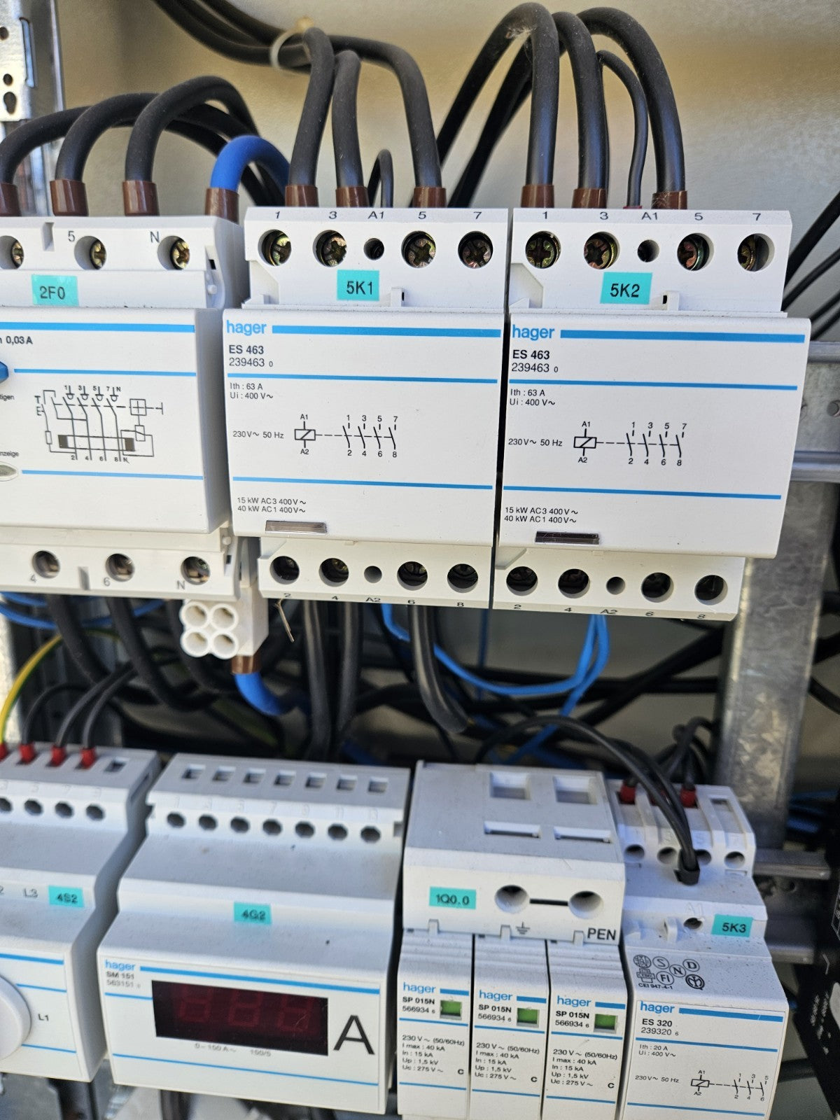 SPS Schaltschrank Hager Siemens LOGO bestückt aus Versuchsaufbau, wie Neu!