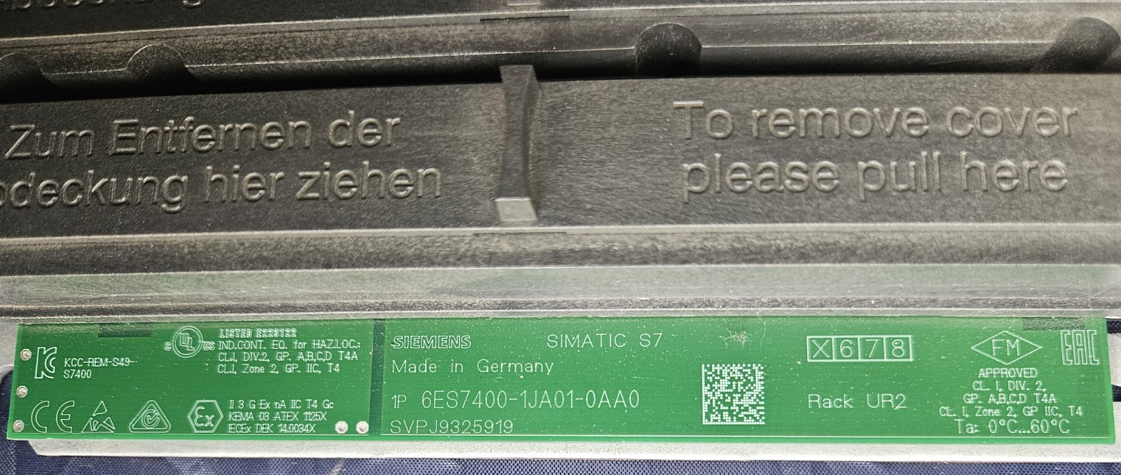 Siemens SIMATIC S7-400 UR2 Rack 6ES7400-1JA01-0AA0 + 6ES7407-0DA02-0AA0