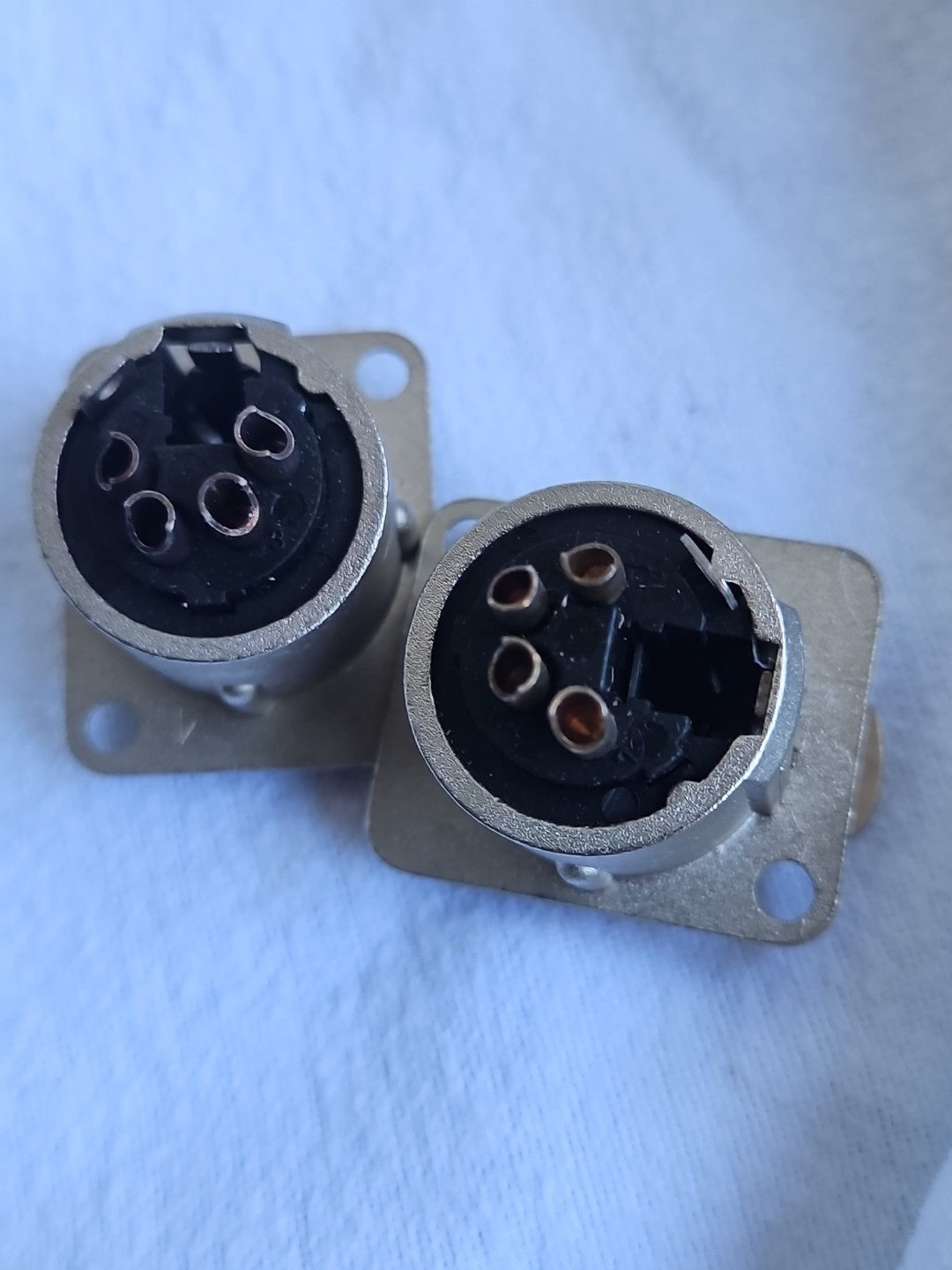 Neutrik NC3FD-L-1 Female XLR D Type Chassis Socket Nickel Neu Unused Discount