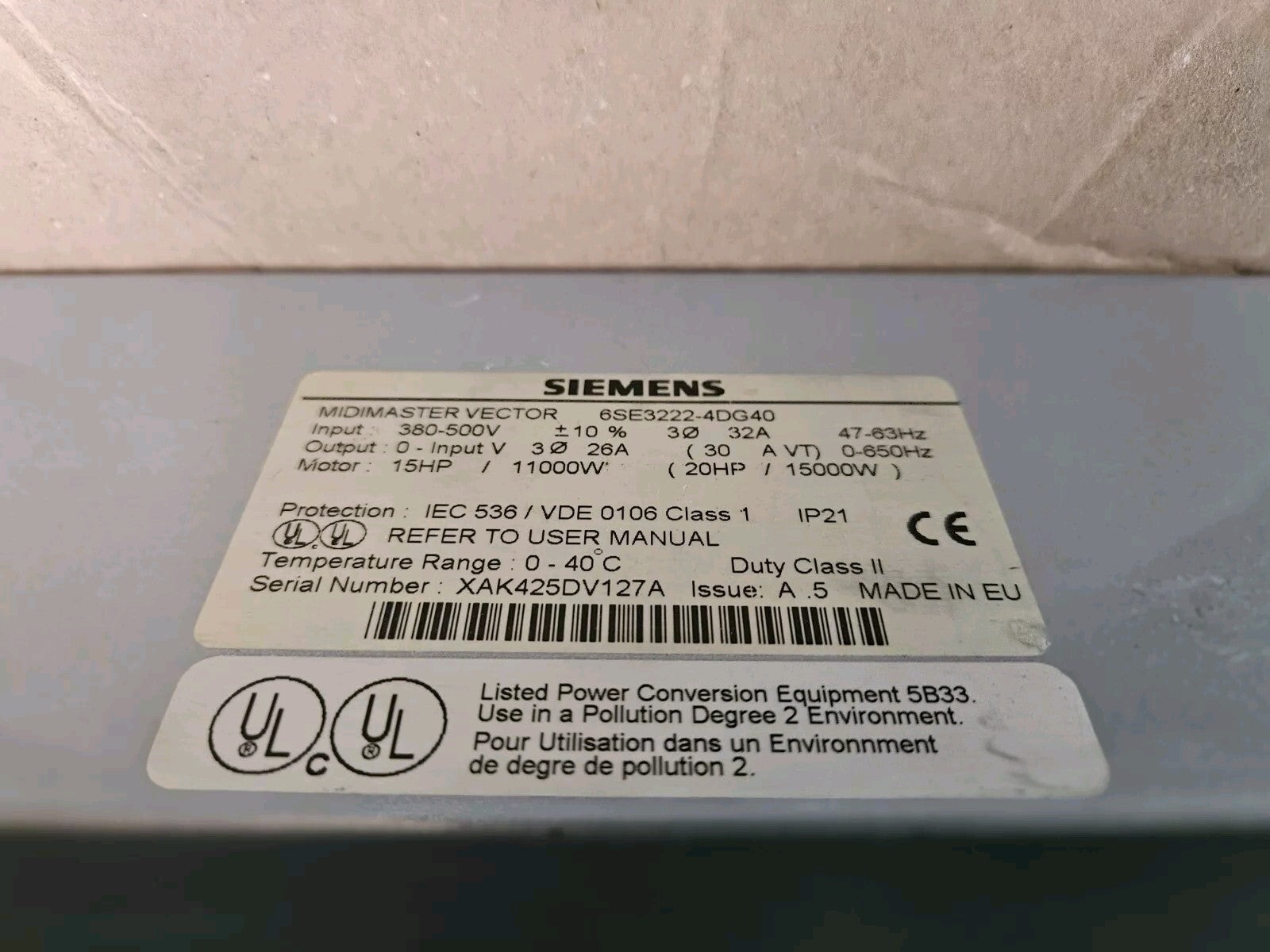 SIEMENS 6SE3222-4DG40 MIDIMASTER VECTOR 15HP / 11 kW Fully Working Condition