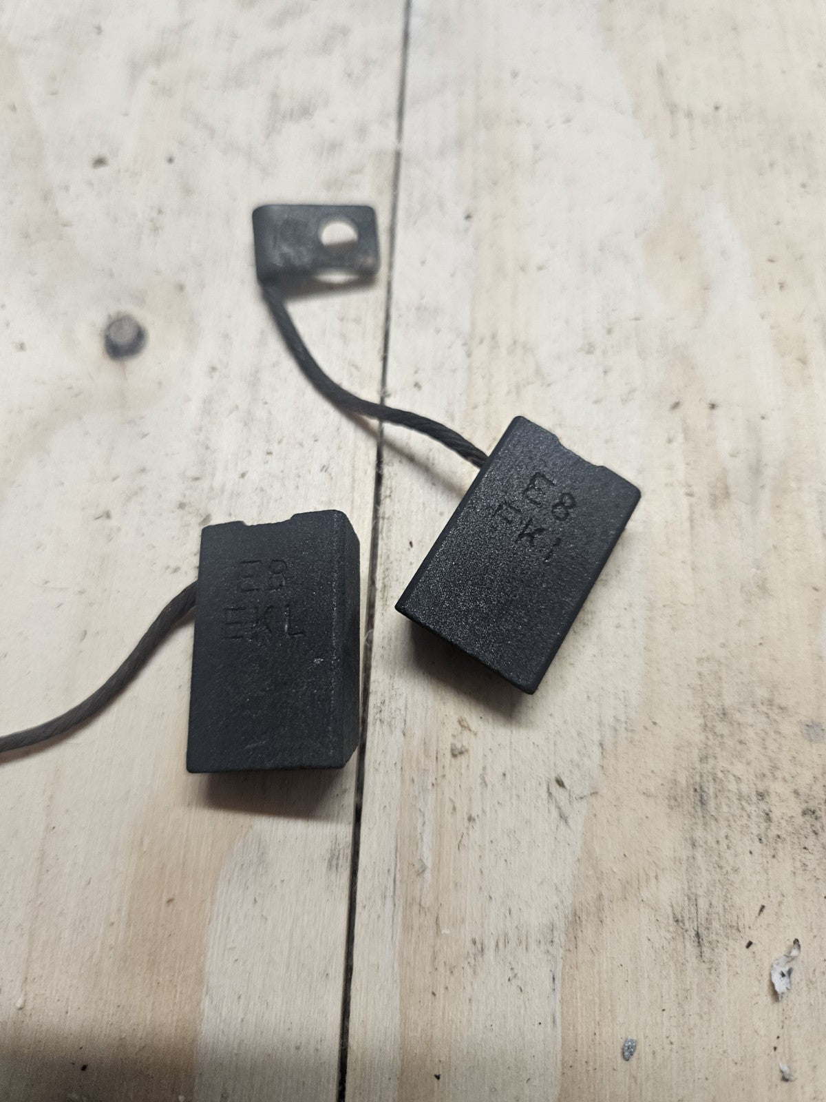 Org. Kohlebürsten für IFA, MZ, Trabant usw 3061, E18EKL, E8EKL,EKL613,E16EKL NEU